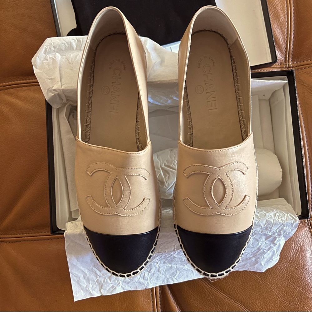 Lambskin CC Espadrilles 40 Beige Black